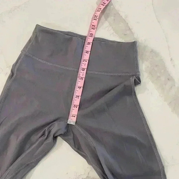 Fabletics Trinity Motion365 High Waisted Activewear Leggings Womens Small Purple - Picture 7 of 8